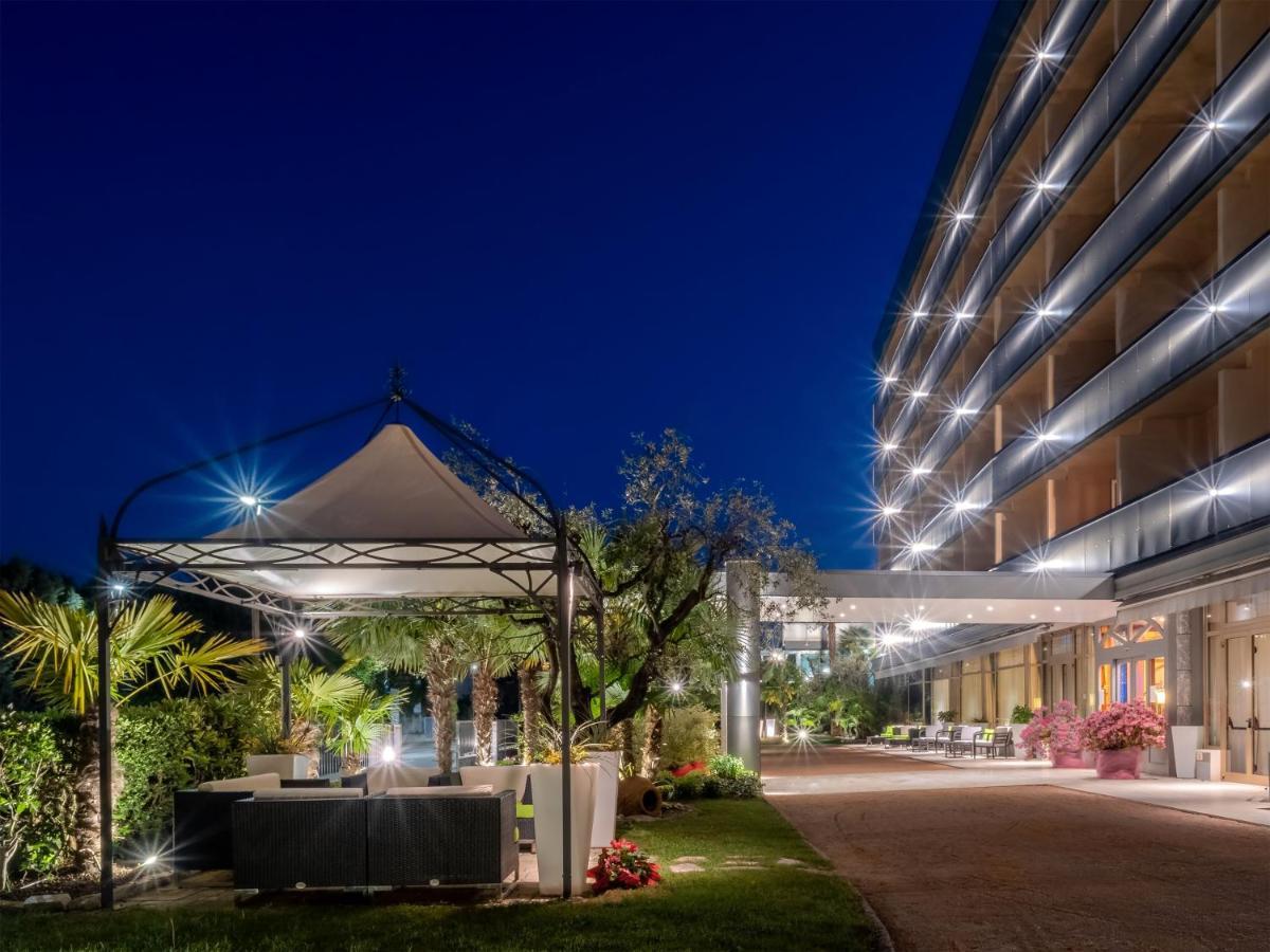 Hotel Terme Cristoforo 아바노테르메 외부 사진