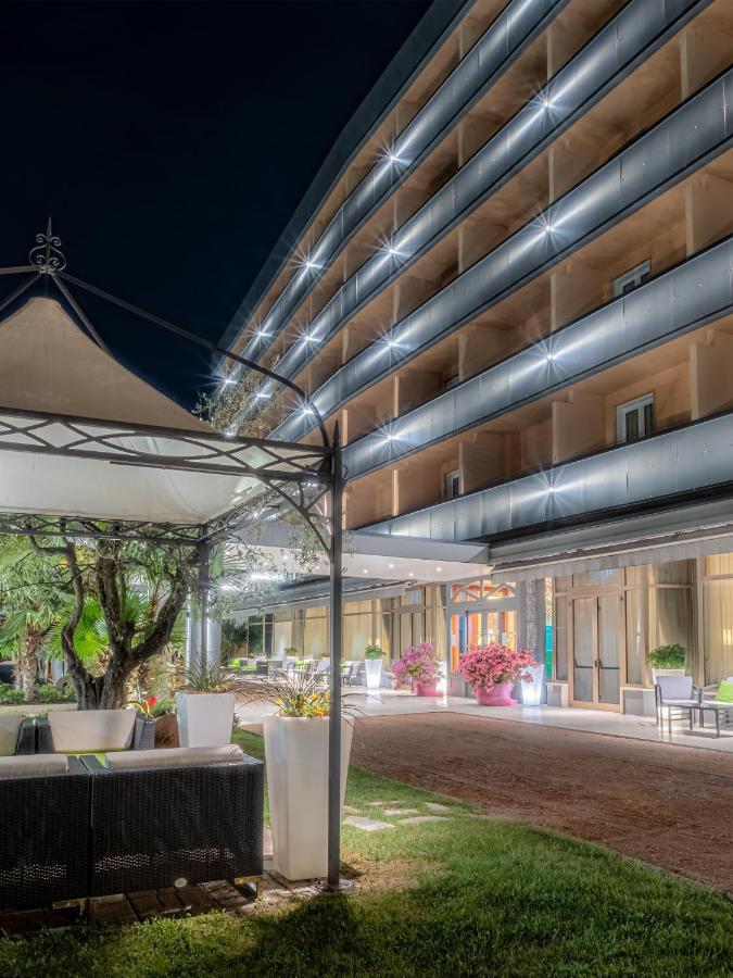 Hotel Terme Cristoforo 아바노테르메 외부 사진