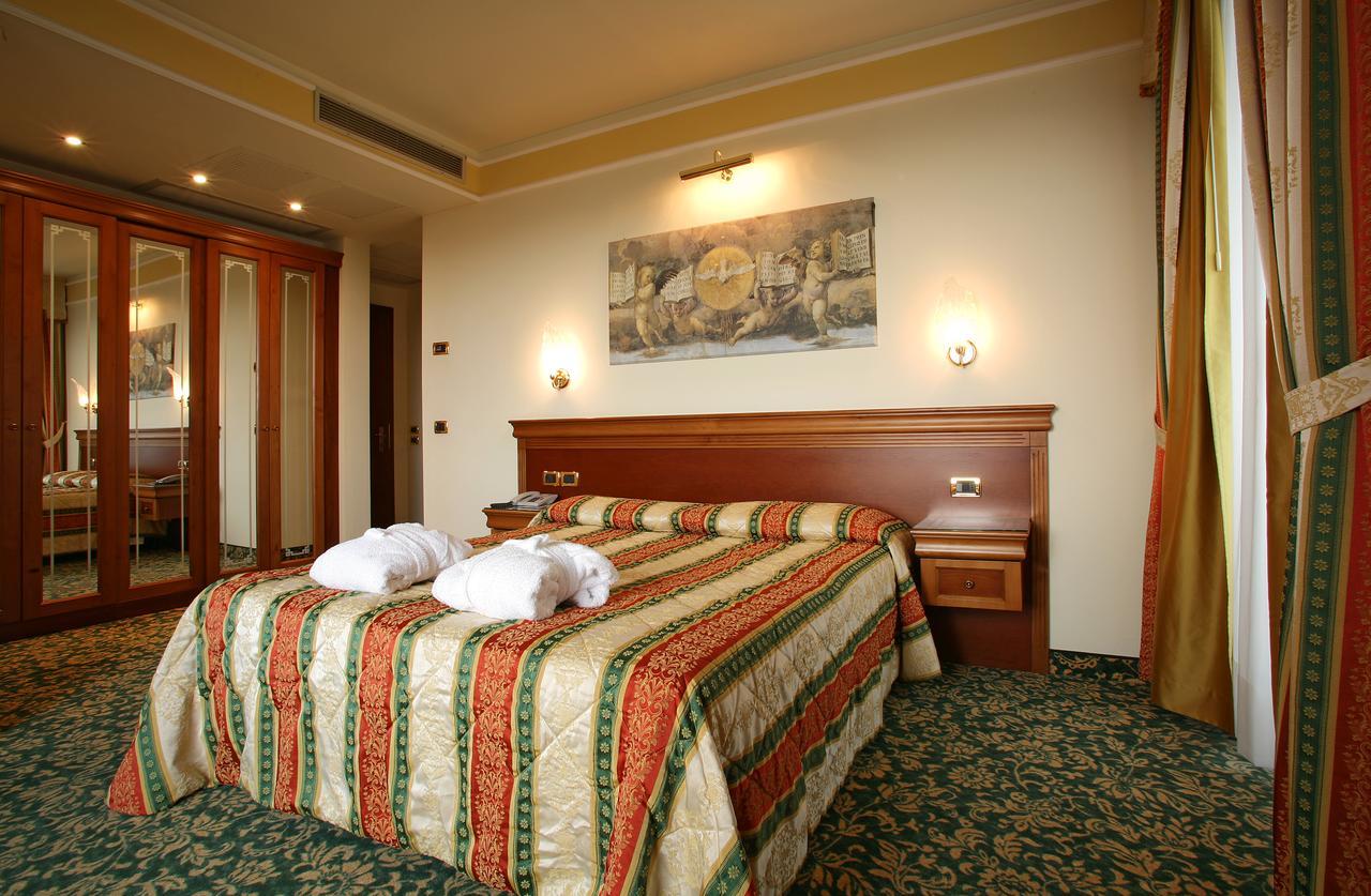 Hotel Terme Cristoforo 아바노테르메 외부 사진